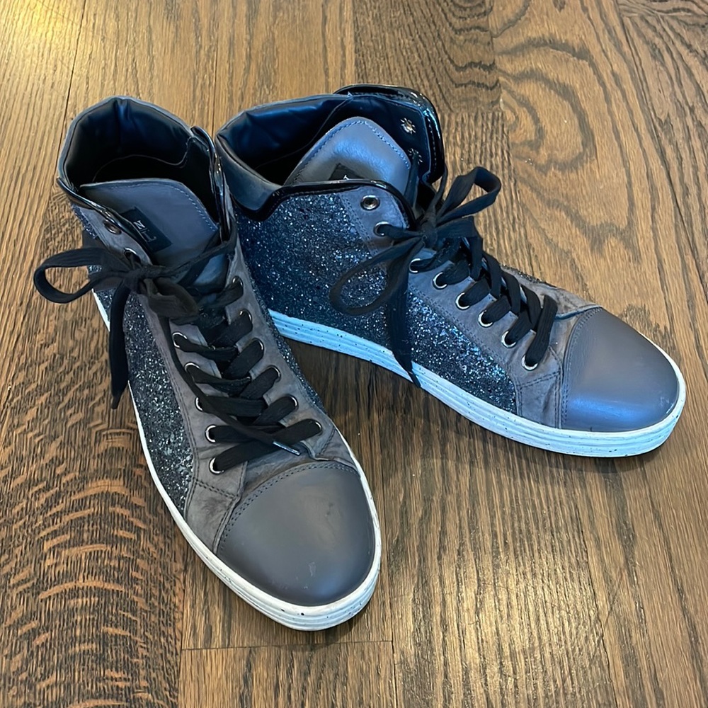 Lightly worn Hogan Rebel shoes - size 38.5. Please feel free to make an offer!